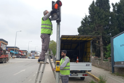Kocaeli'de Trafik Işıkları Bakıma Alındı