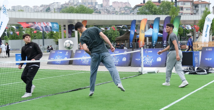 EnFest Gençlik Festivali İzmit’te Coşkuyla Başladı