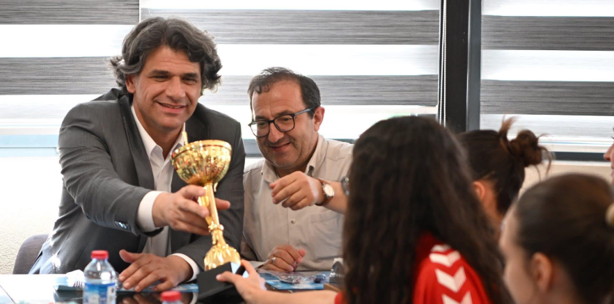 Kartepe Ertuğrulgazi Anadolu Lisesi Türkiye Korfbol Şampiyonu Oldu