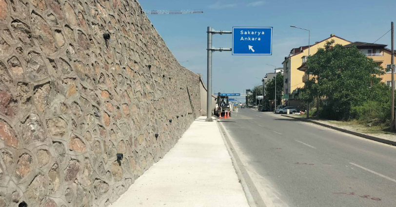 Kartepe İstasyon Mahallesi yaya kaldırımı tamamlandı