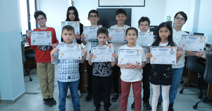 Bilgievleri ile 25 Binden Fazla Öğrenciye Ücretsiz Eğitim Desteği