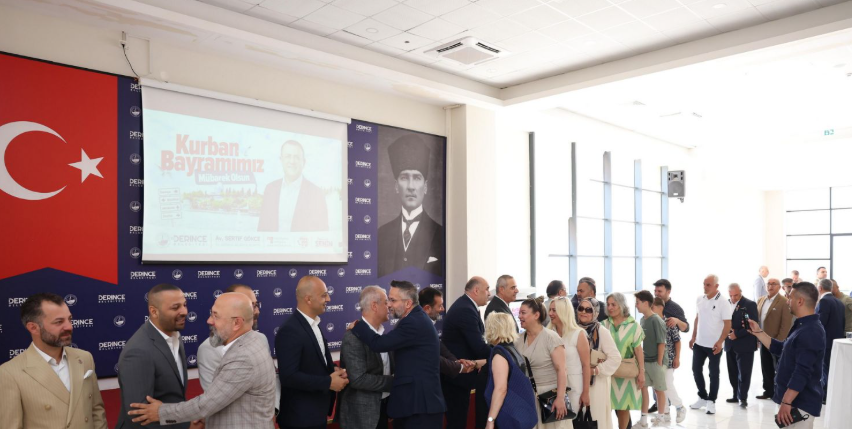 Derince Belediyesi Yenikent’te Kent Bayramlaşması Programı Düzenledi
