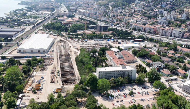 Körfezray Metro Projesi İzmit’te Tüm Hızıyla Devam Ediyor